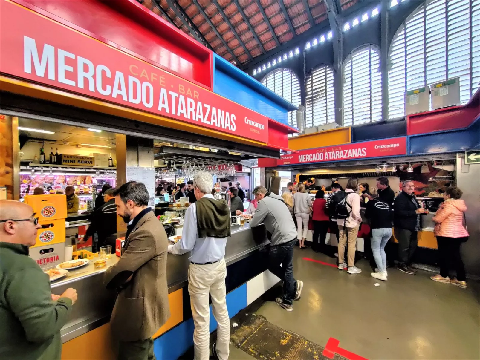 "Sunny Cervantes" mit privatem Balkon - Dehors