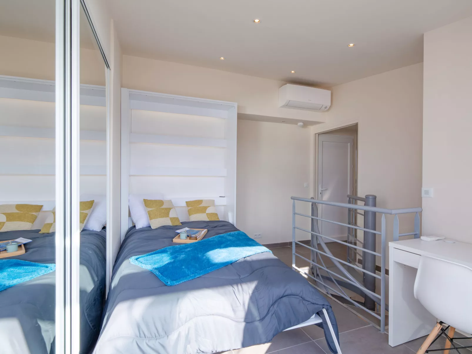 Le Palais de la Mer - Inside