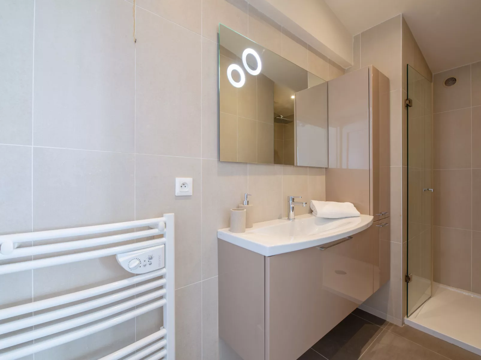 Le Palais de la Mer - Inside