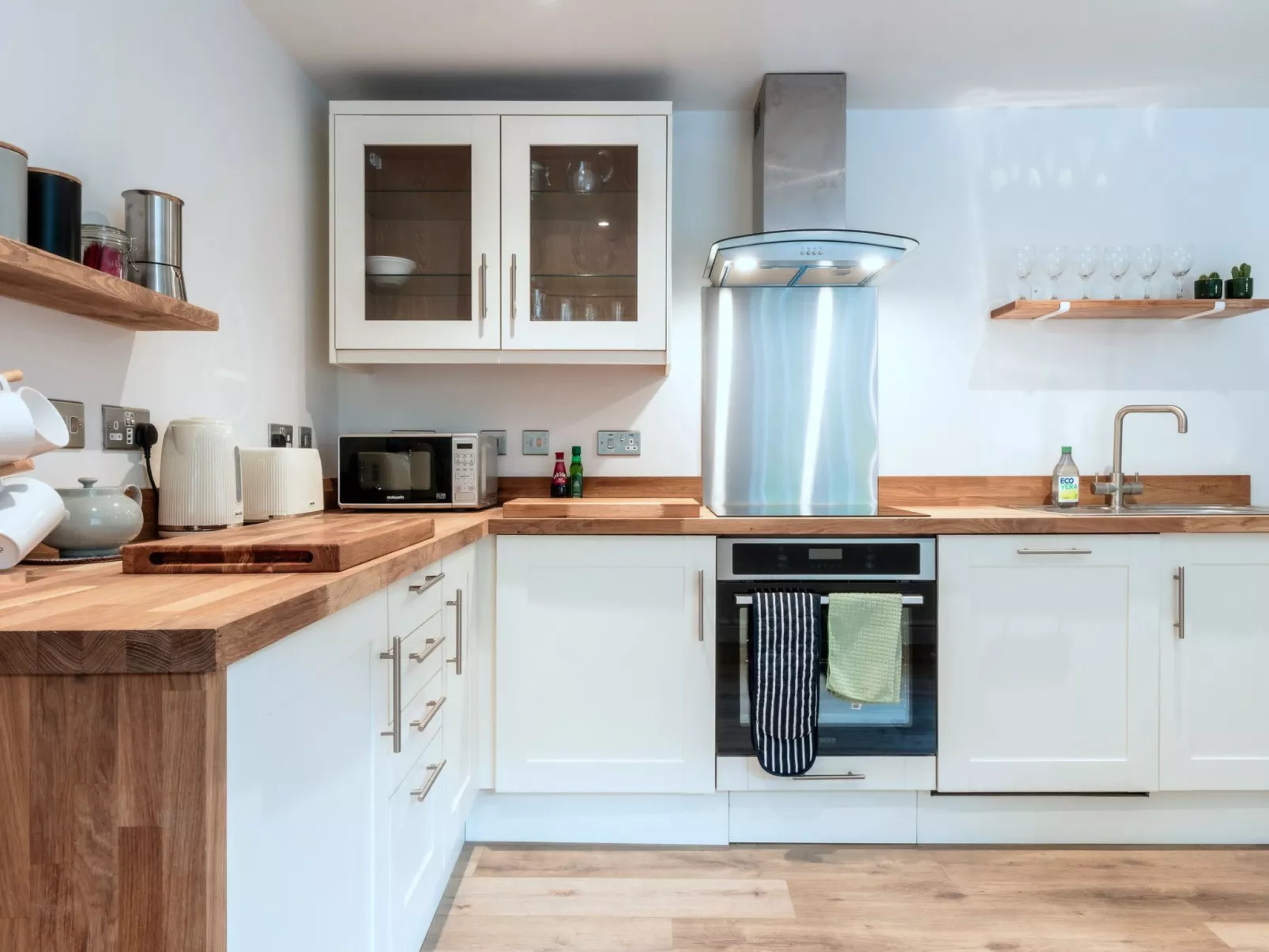 Alpine Cottage - Inside