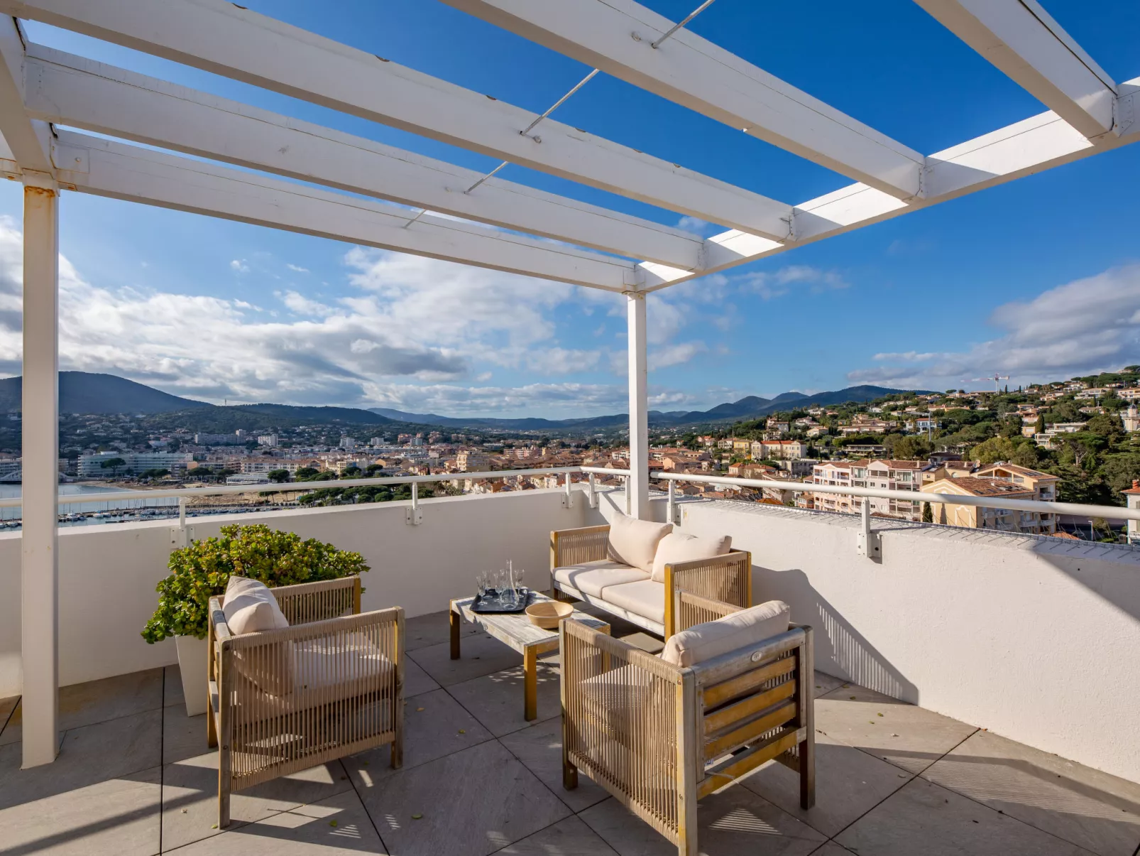 Le Palais de la Mer - Outside