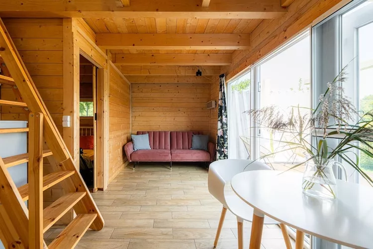 Dom nad jeziorem Klępnica