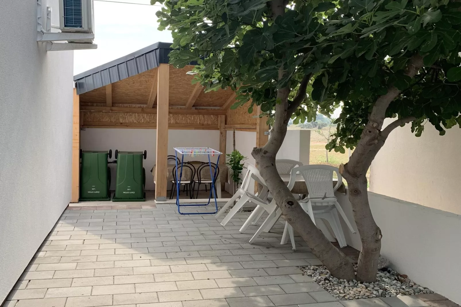 Studio apartment Vir 2 - Terrace balcony