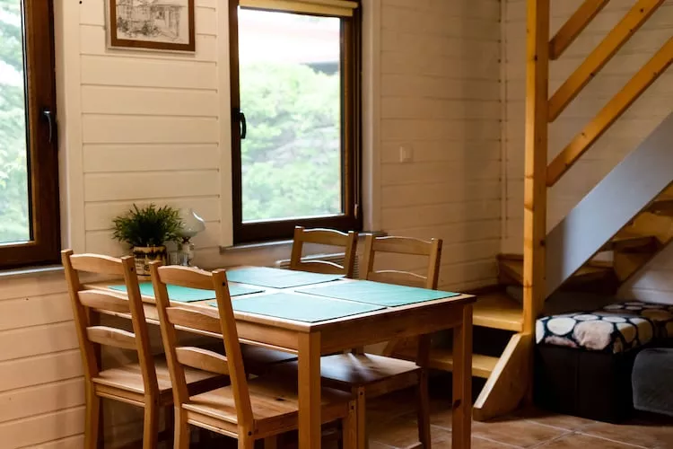 	Domek wakacyjny z 1 sypialnią na piętrze w Kopalinie - Salon