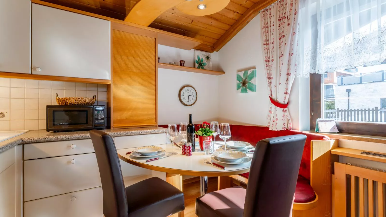 Madreit - Salle à manger