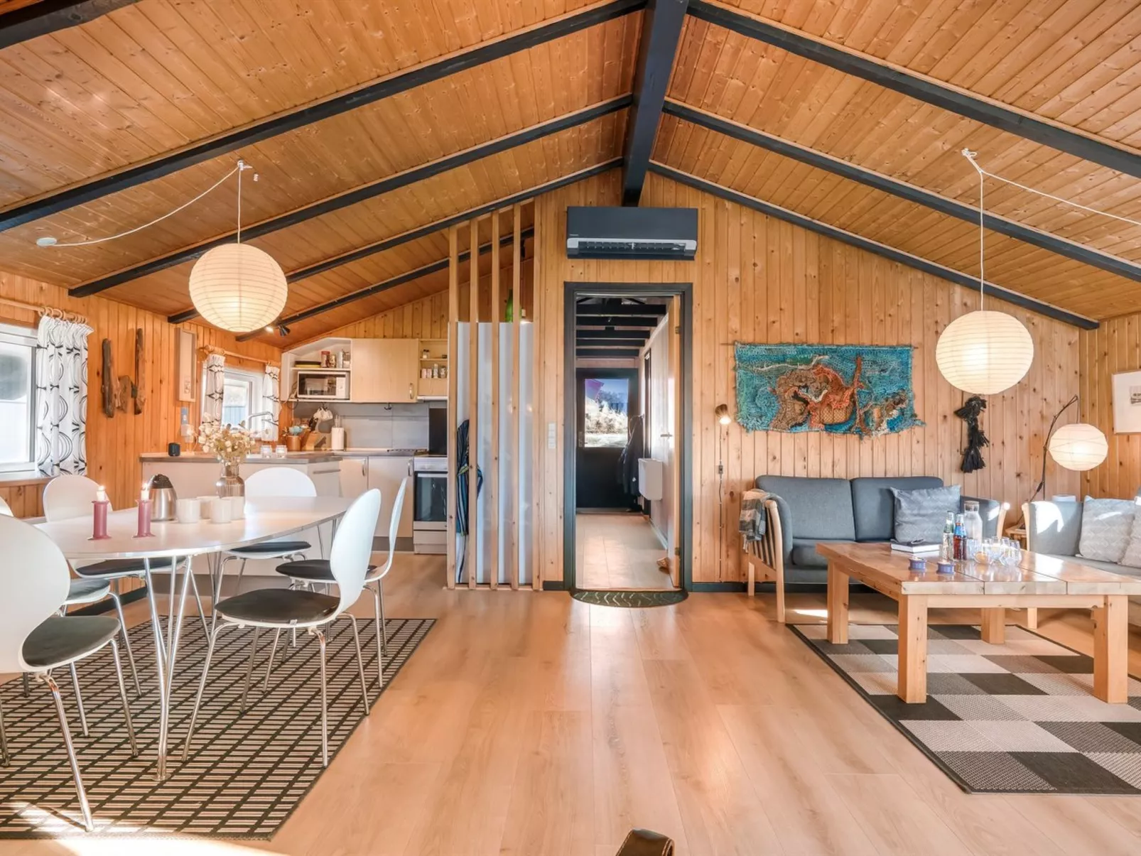 "Madita" - 310m from the sea - Inside