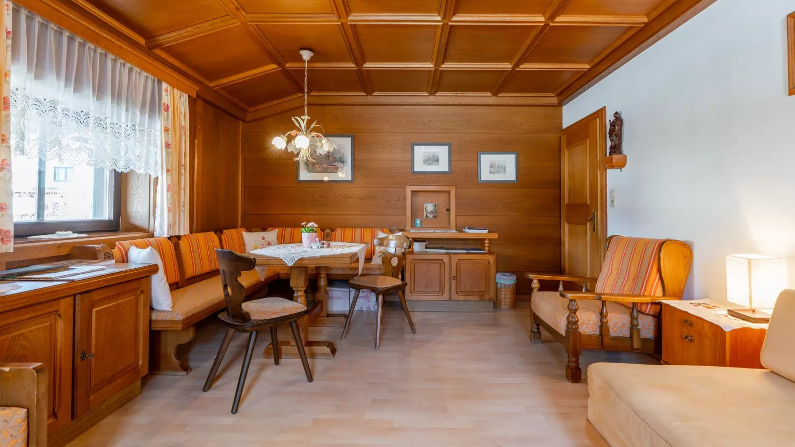 Madreit - Salle à manger