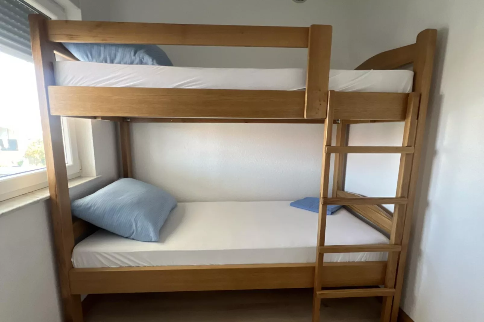 Apartment Lavaran 4 - Bedroom