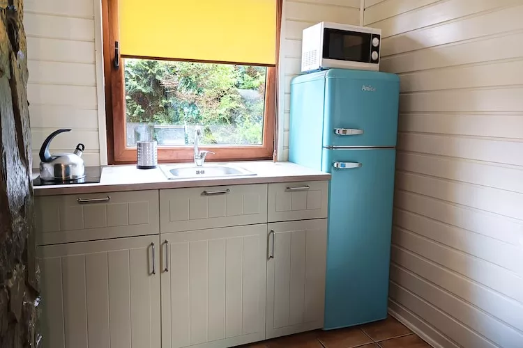 Domek wakacyjny z 2 sypialniami na piętrze w Kopalinie - Cuisine