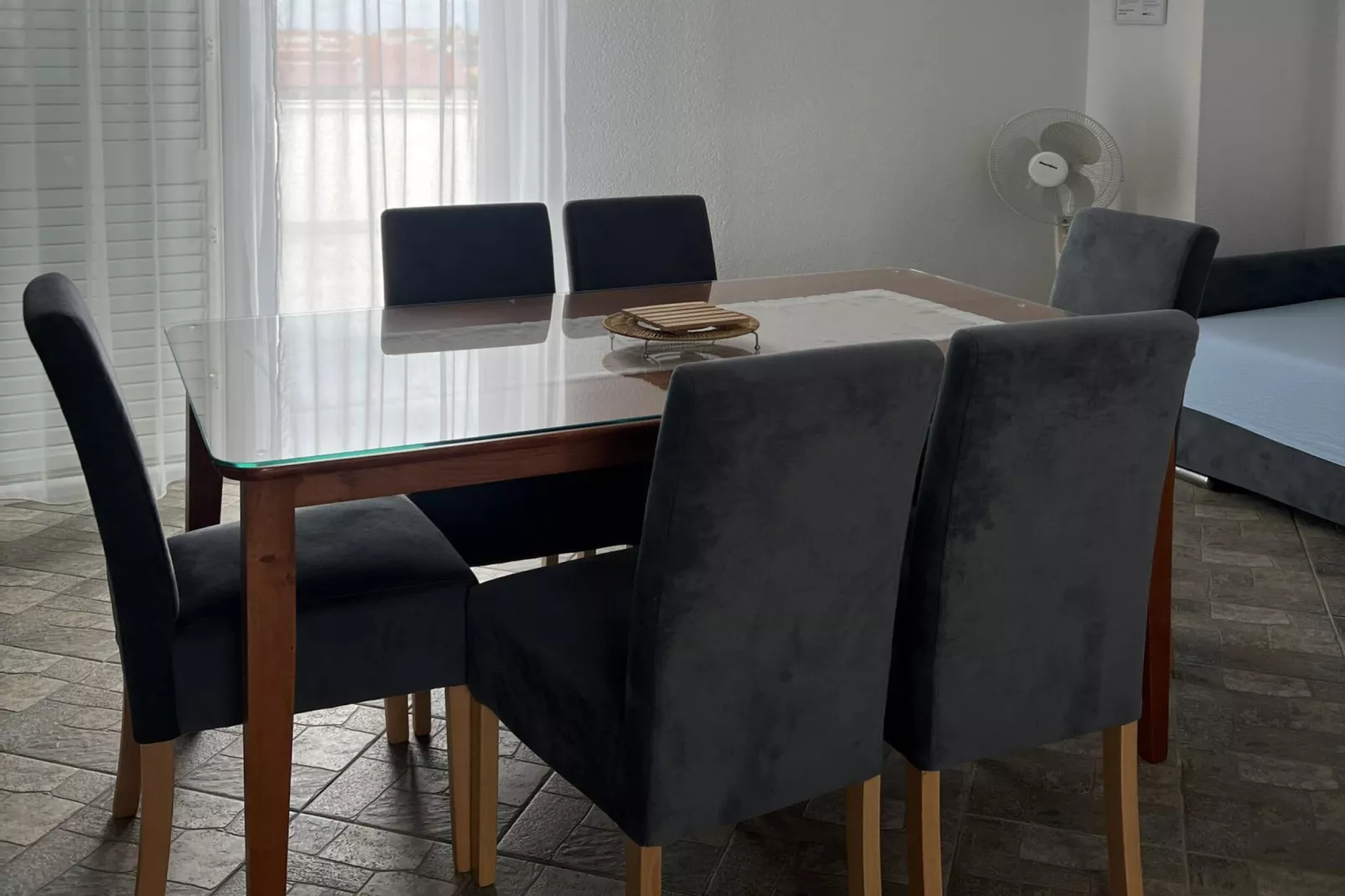 Apartment Lavaran 6 - Esszimmer