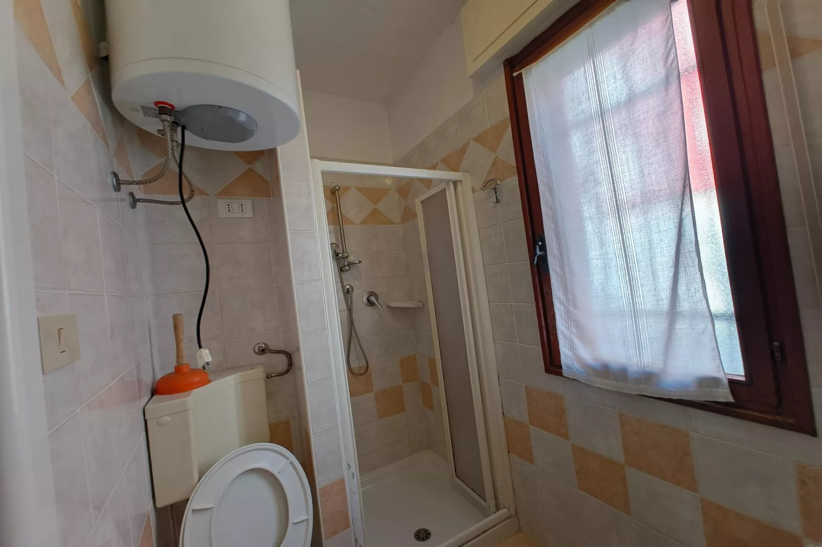 Graziella trilo -  18/2  - Badezimmer