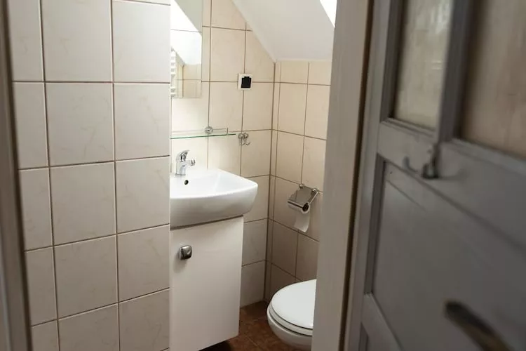 Całoroczny dom wakacyjny w Kopalinie - Salle de bain