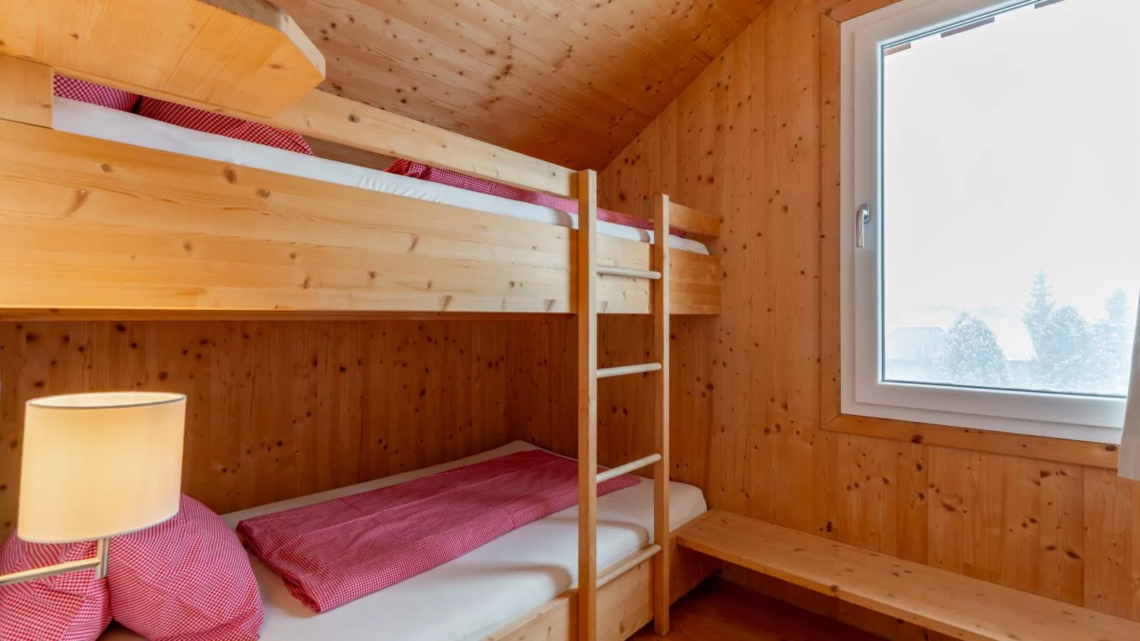 Heidi und Peter - Schlafzimmer