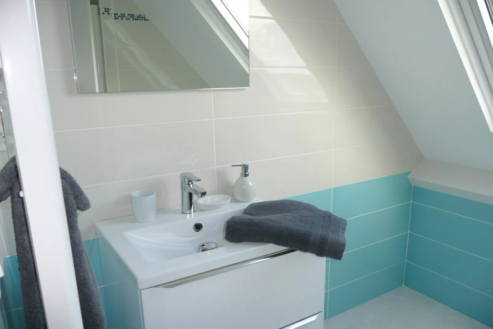 Ferienhaus mit Panorama-Meerblick Plonévez-Porzay - Badezimmer