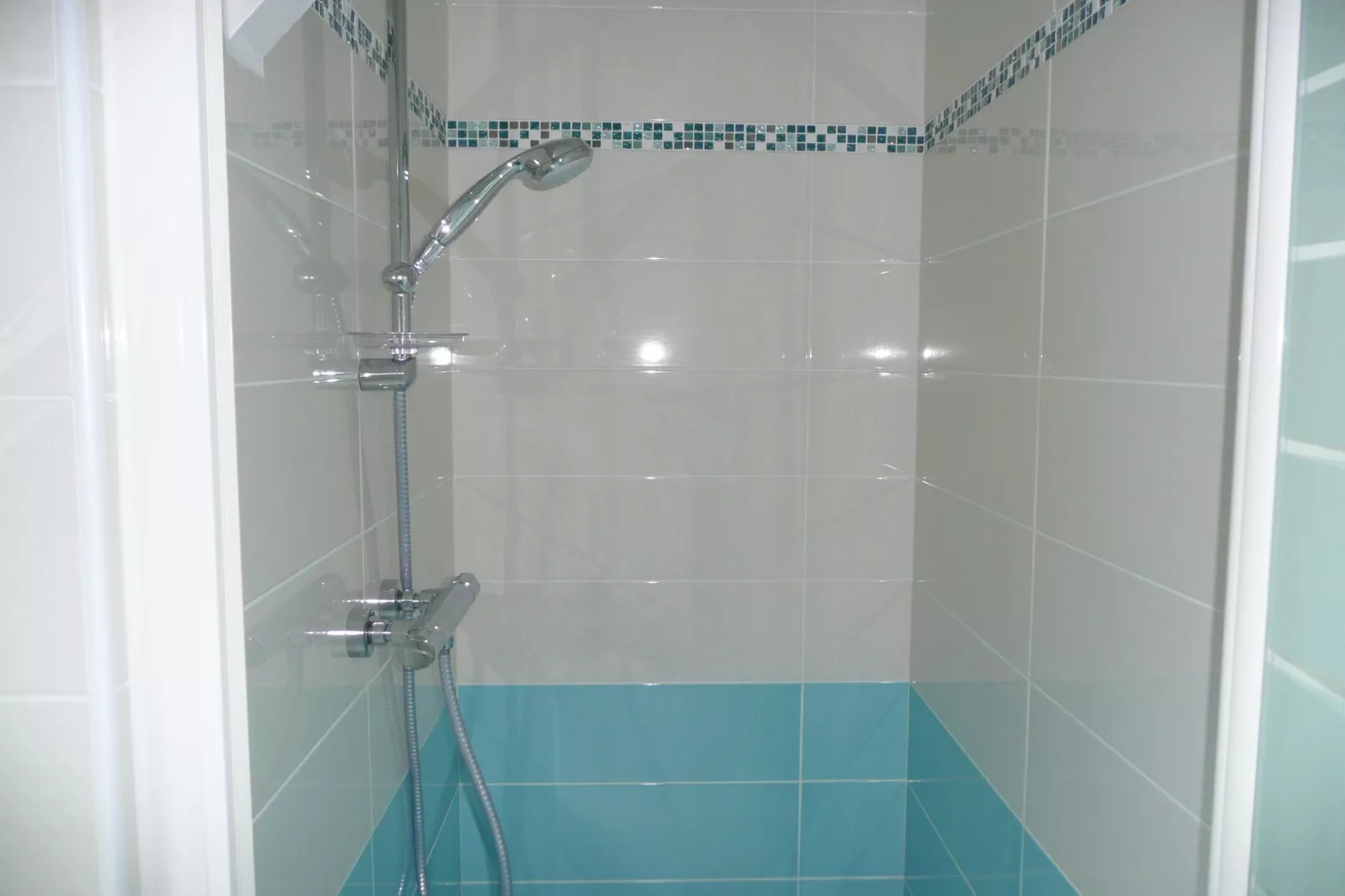 Ferienhaus mit Panorama-Meerblick Plonévez-Porzay - Badezimmer