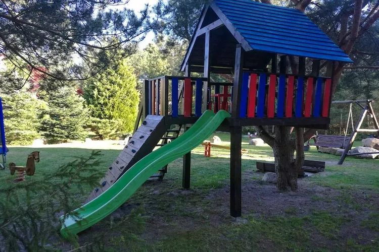 Domek wakacyjny z 2 sypialniami na piętrze w Kopalinie - Jardins en été