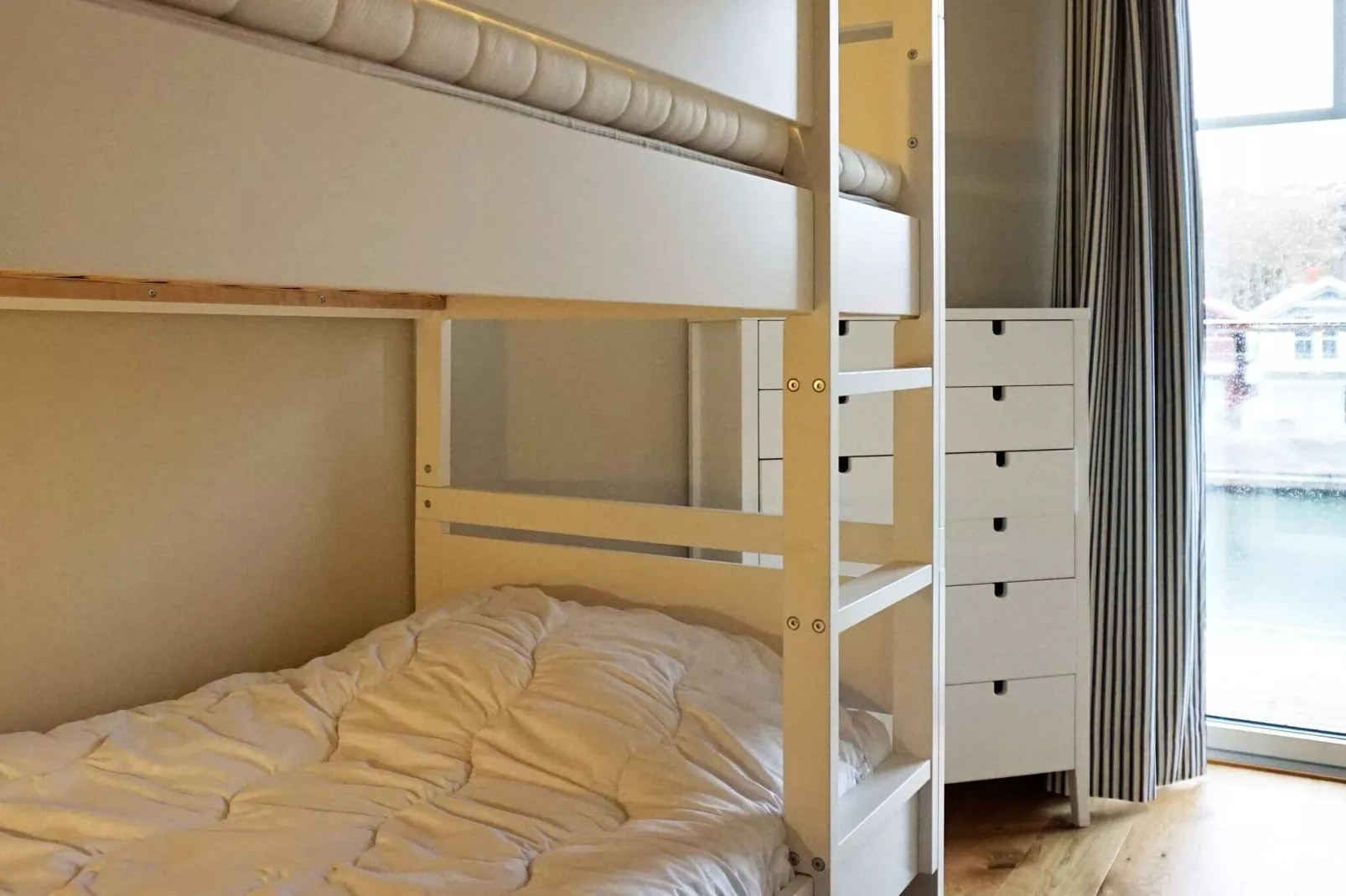 4 star holiday home in Hamburgsund-Indoor
