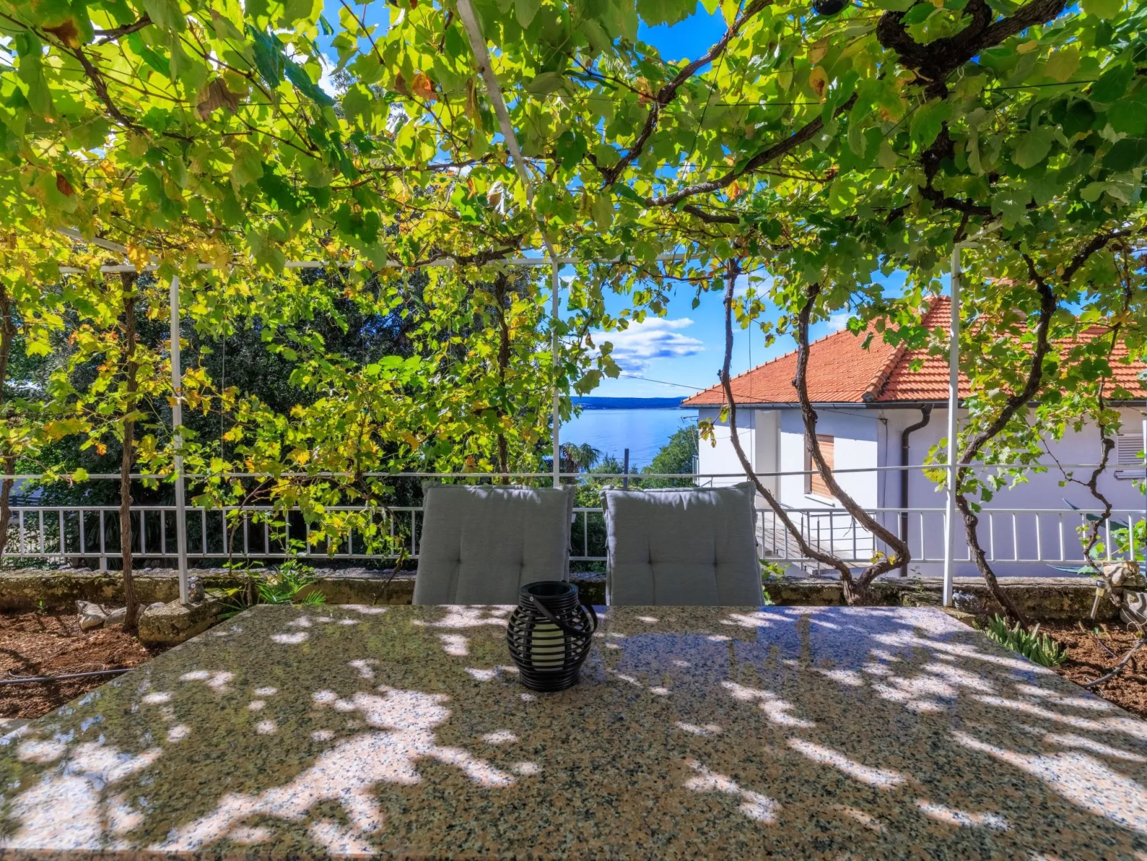 Wohnung mit Meerblick, 100m vom Strand entfernt - Image-tags.info