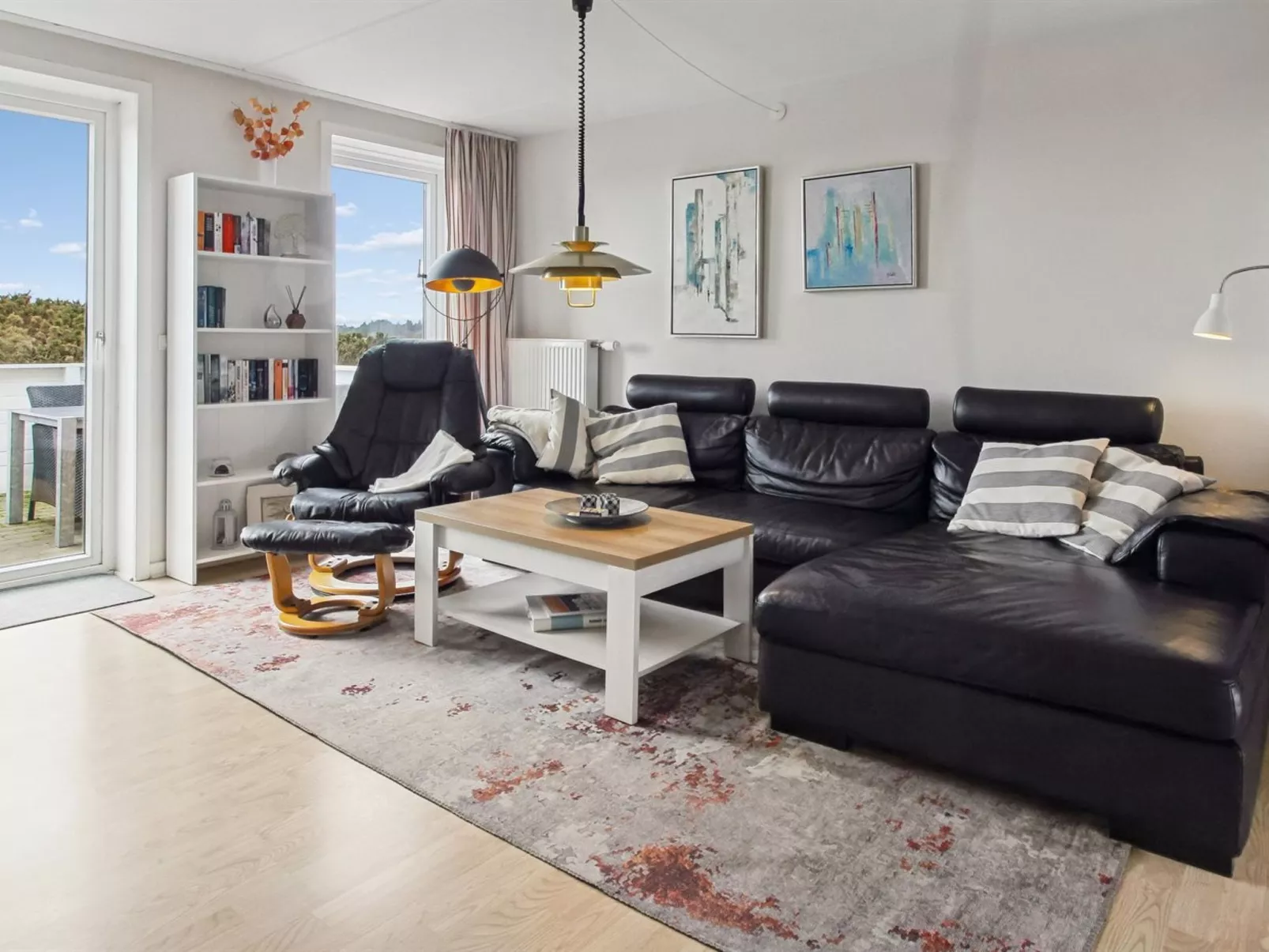 "Aappo" - 2.3km from the sea - Inside