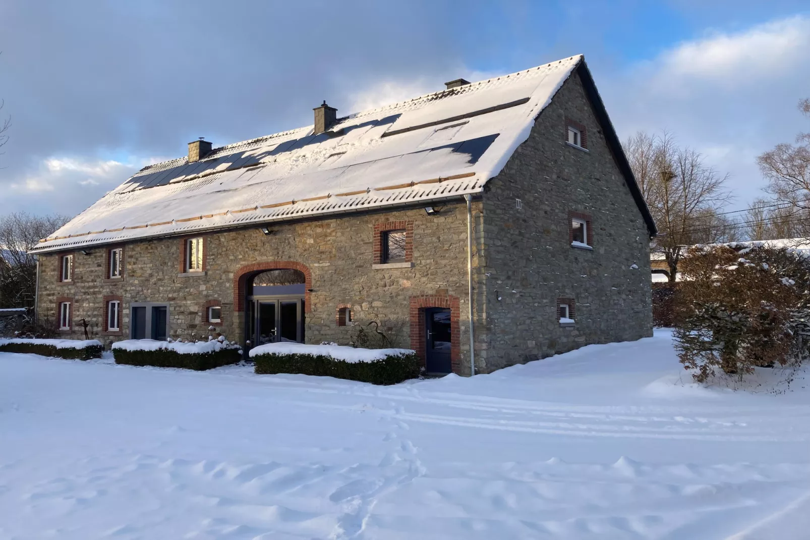Domaine des Bouts de Fagnes - Außenbereich Winter