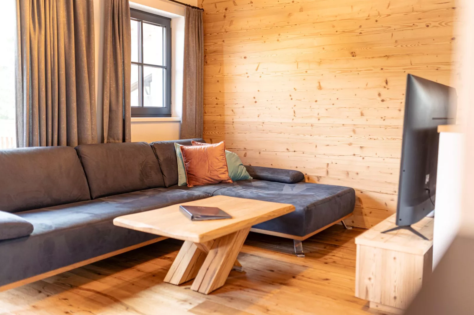 Turrach Lodges 2-Living room