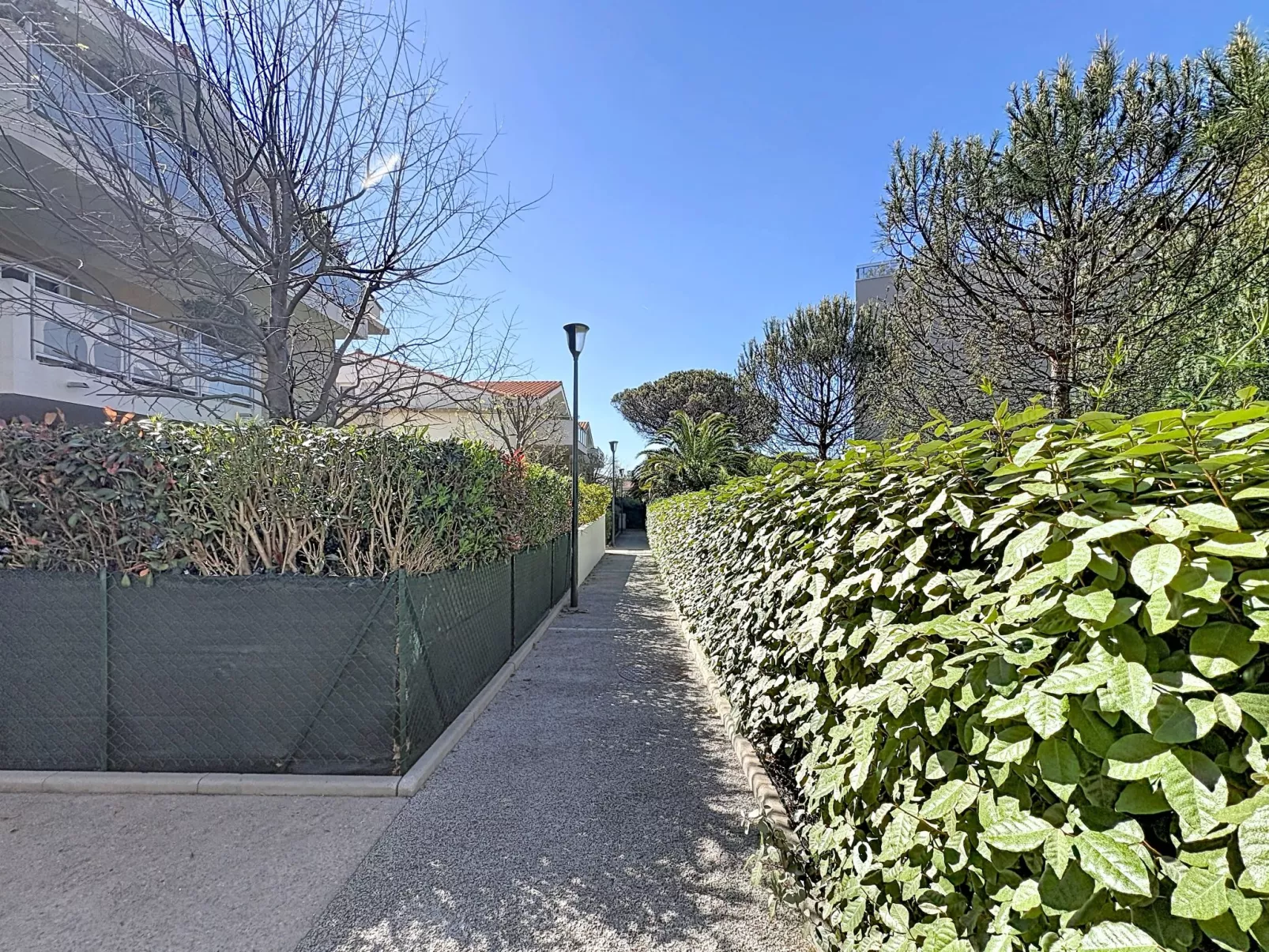 Les Calanques de Saint Aygulf - Outside