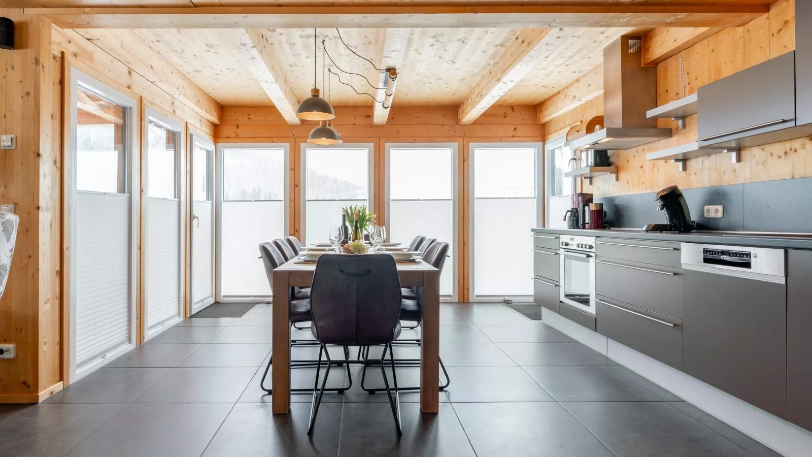 The Laerch - Esszimmer