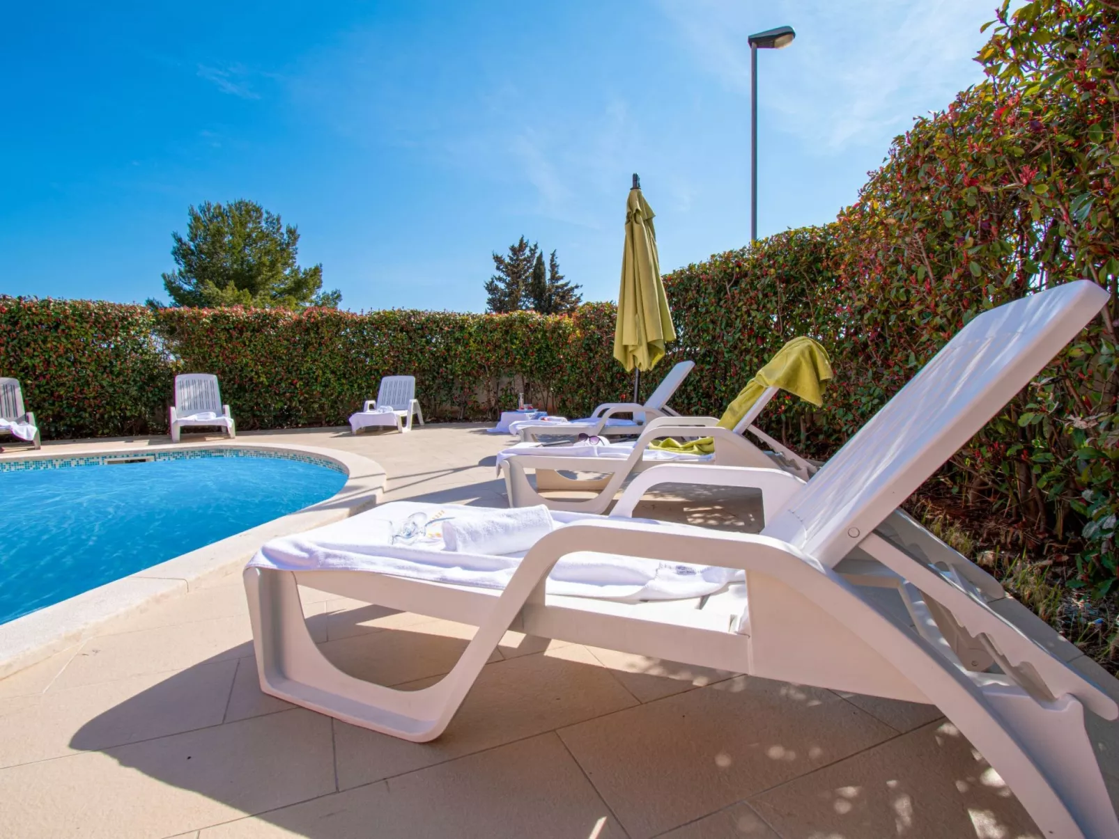 Apartment Lotus Pool Apartmani