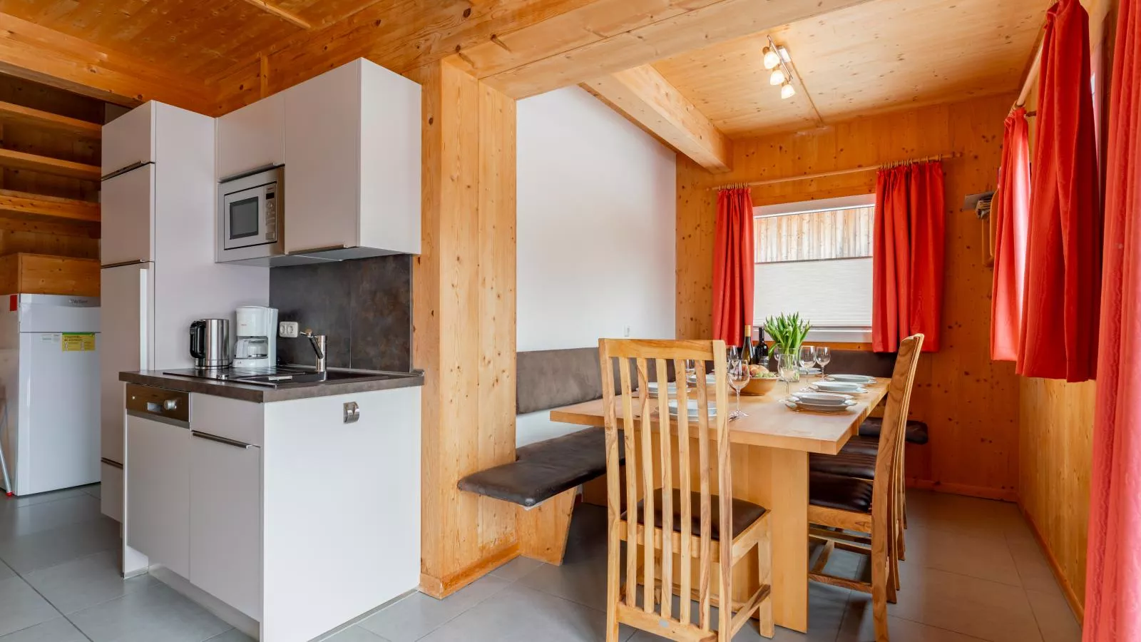 Spatzennest - Salle à manger