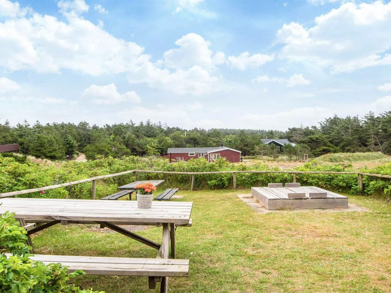 "Gunhilda" - 300m from the sea