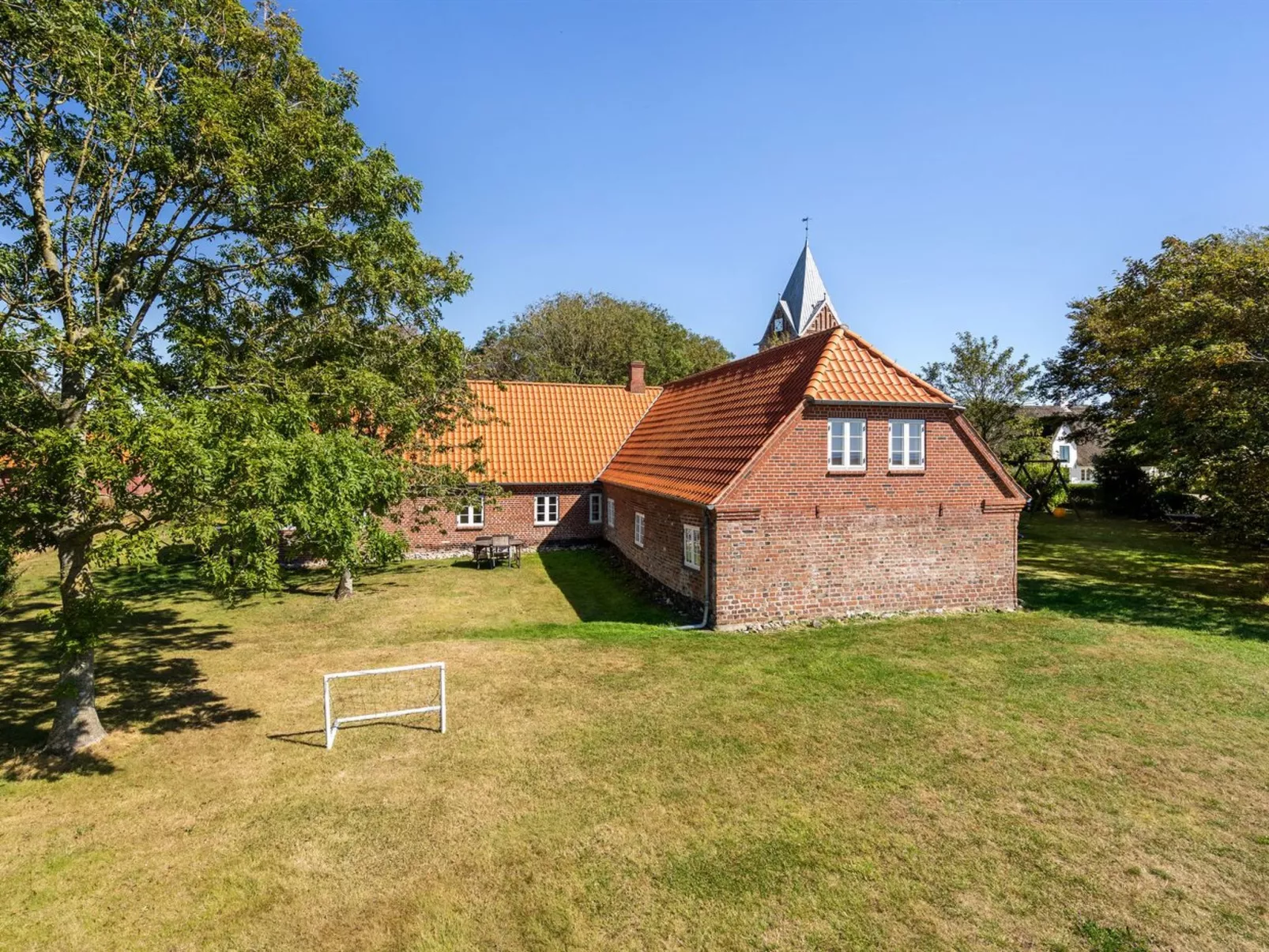 "Myra" - 18km from the sea