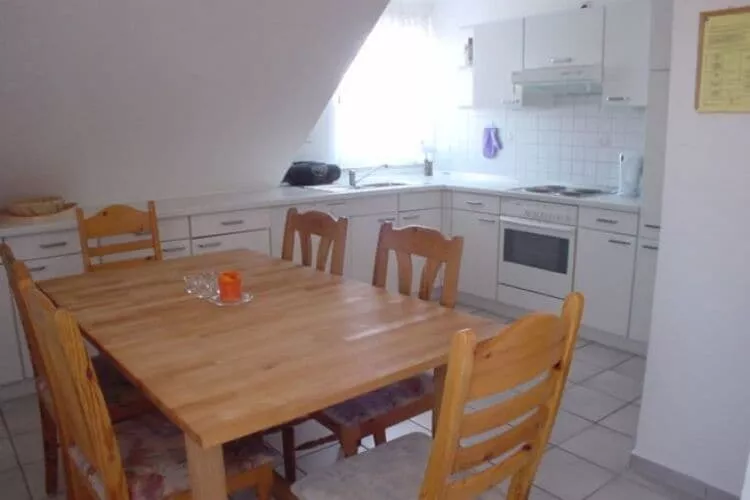 App F 15 a-DG über 2 Etagen 105 qm 4 Pers-Kitchen