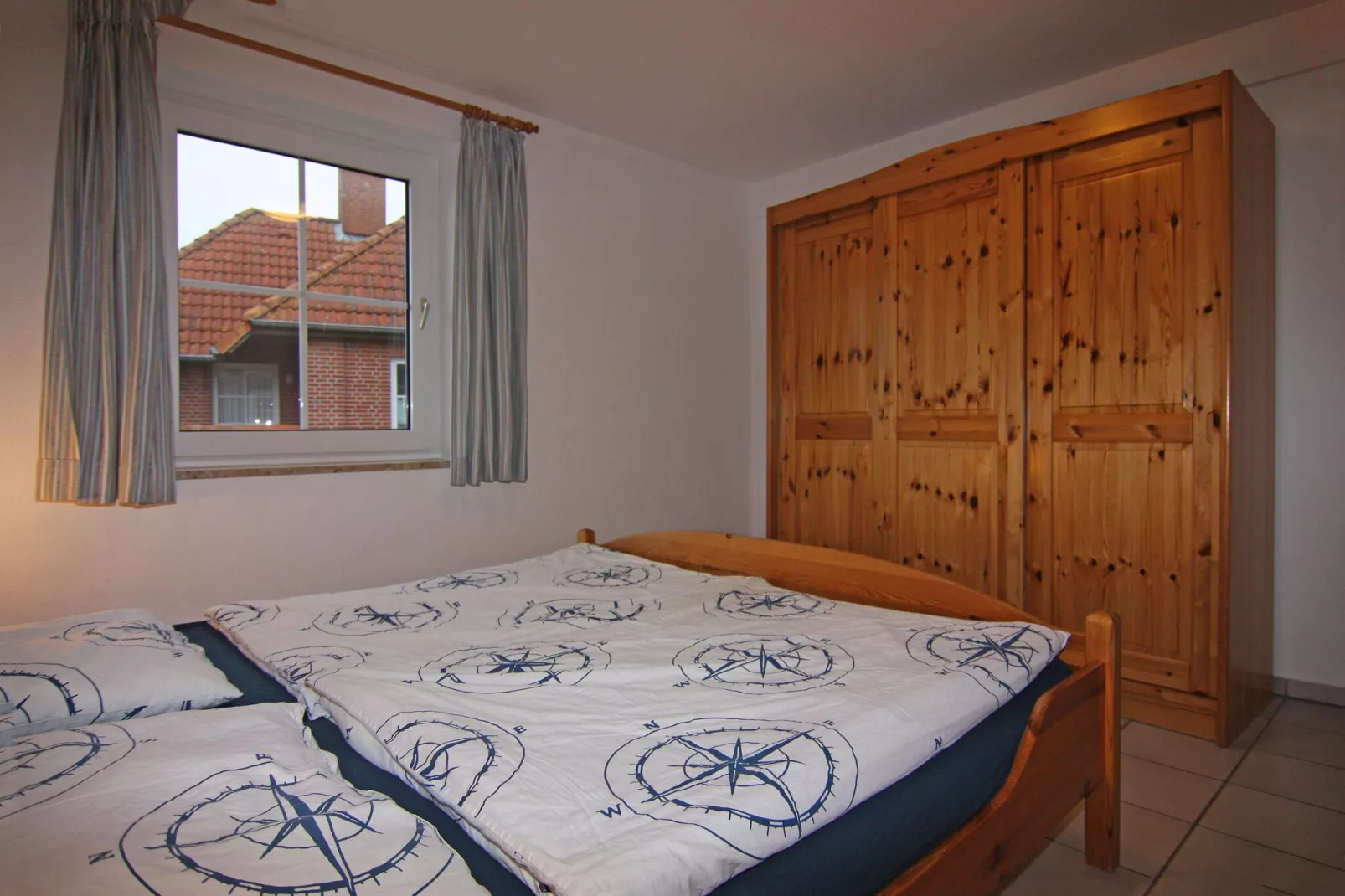 App F 15 a-DG über 2 Etagen 105 qm 4 Pers-Bedroom