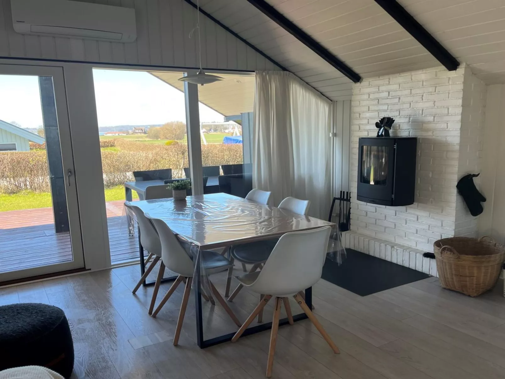 "Filipa" - 200m from the sea - Drinnen