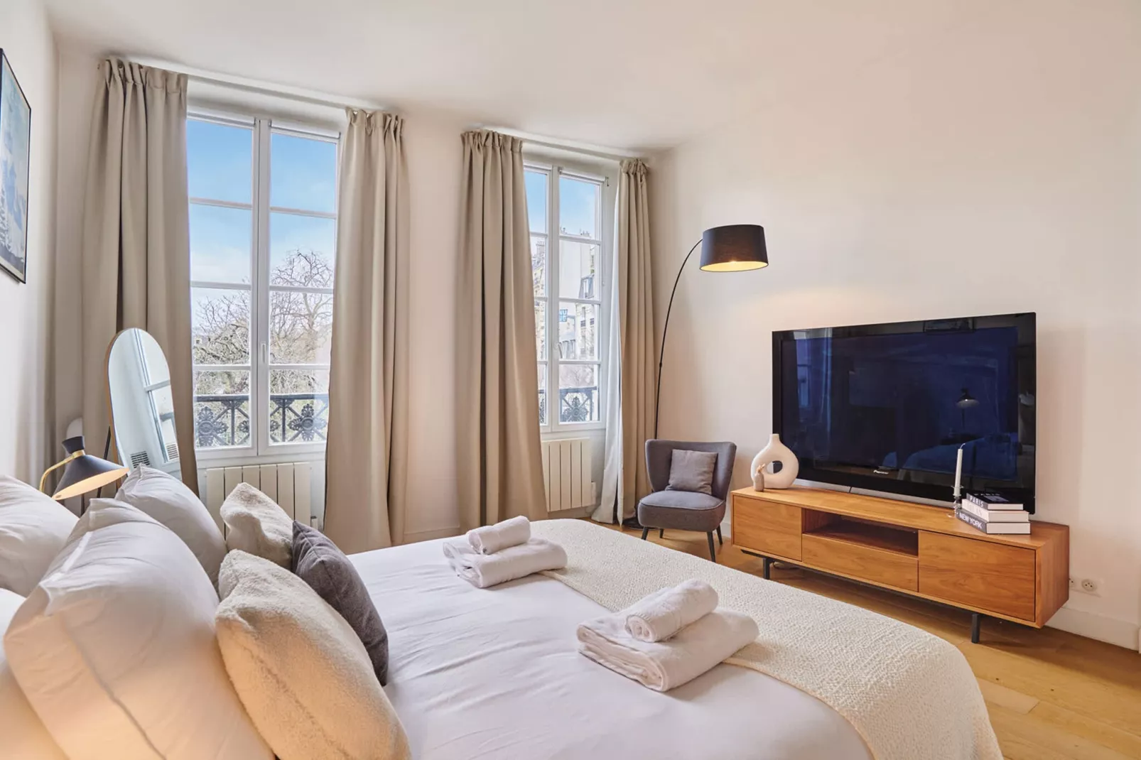 TEMPLE 165 - Nicht zugeordnet