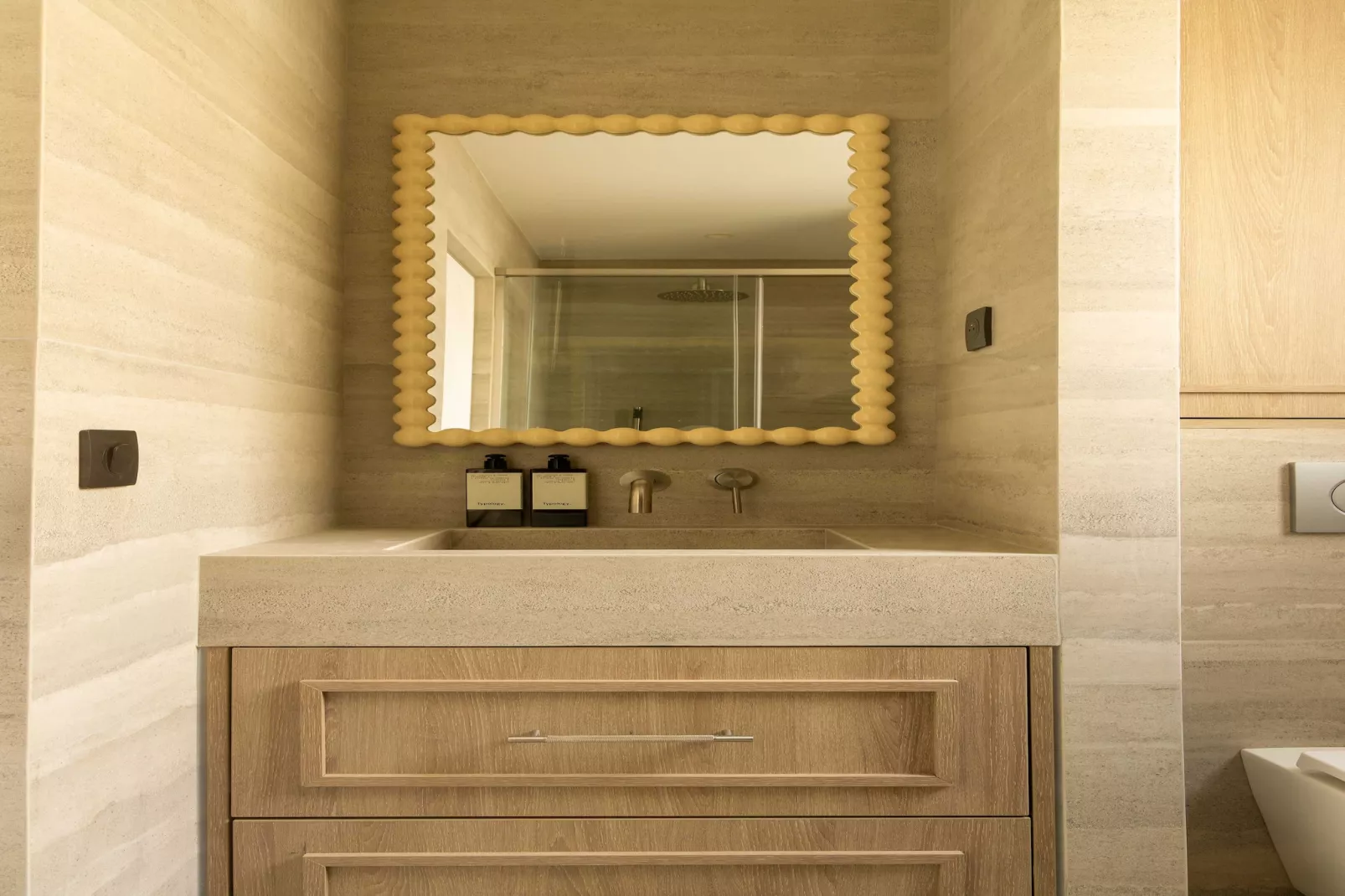 DS-5-GOZLIN-3 - Untagged