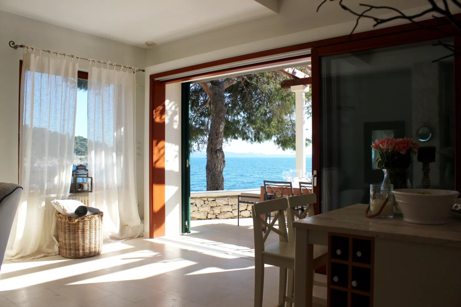 Seafront villa Marella - Living room