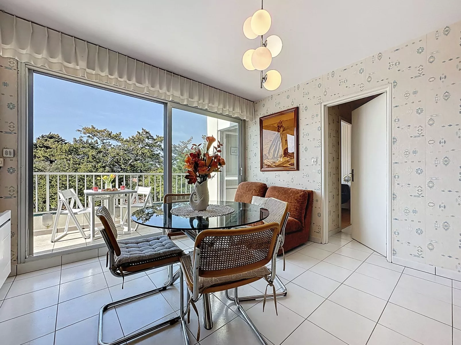 Les Criques - Dedans