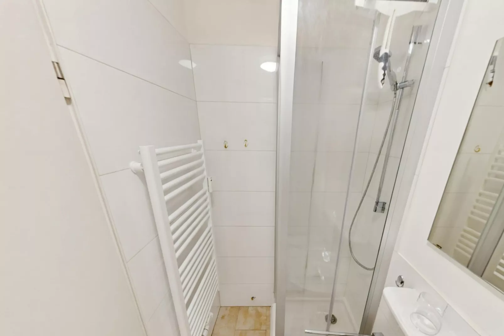 Typ A Standard - Studio Sebastian M127 - Salle de bain