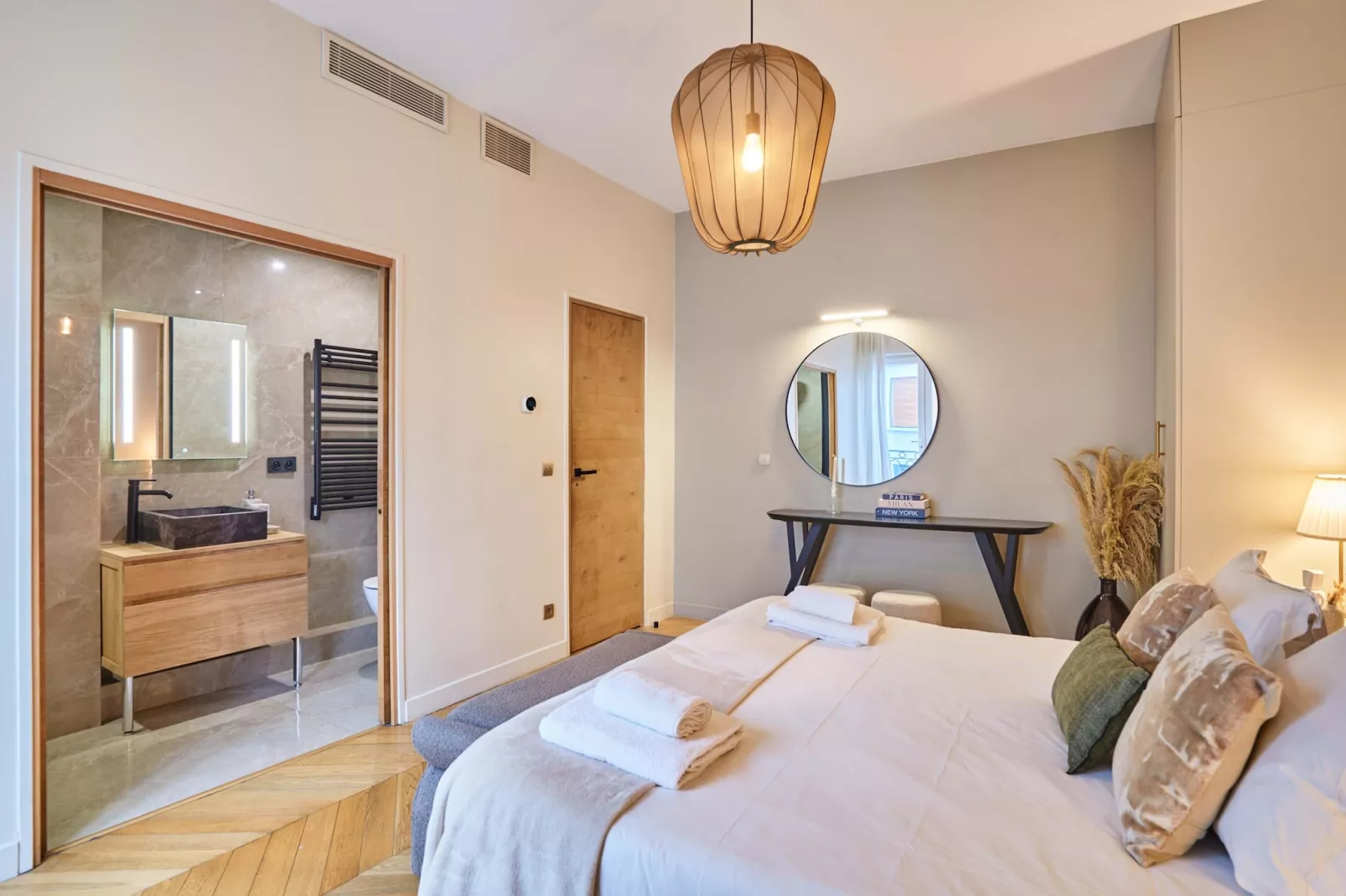 CHAMPS ELYSEES 2 - Nicht zugeordnet