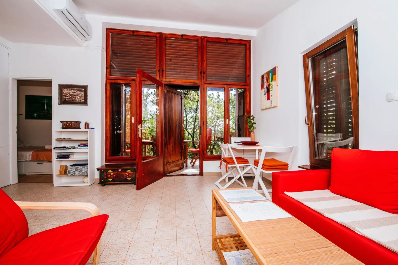 Beachfront  house Dunja - Living room