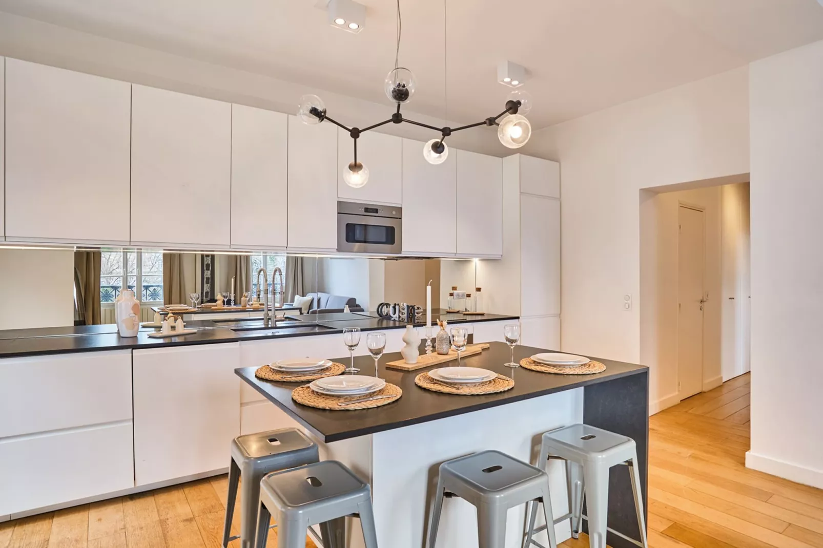 TEMPLE 165 - Nicht zugeordnet