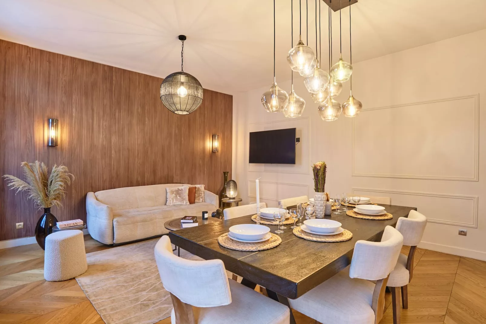 CHAMPS ELYSEES 2 - Nicht zugeordnet