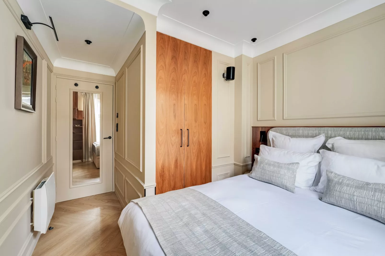 ED-14-ROUGEMONT-D - Non tagué