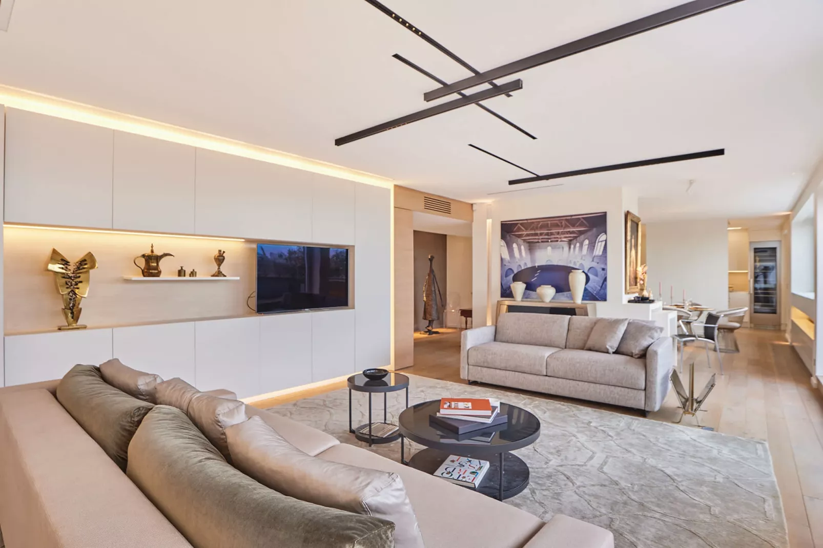 VICTOR HUGO - Untagged