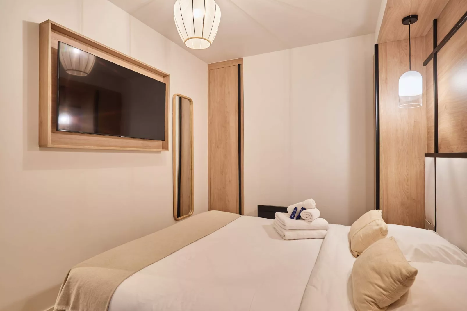 LEOPOLD BELLAN 22 N - Nicht zugeordnet