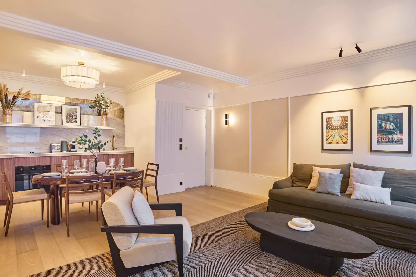 GRENELLE 2 MAGOTS - Untagged