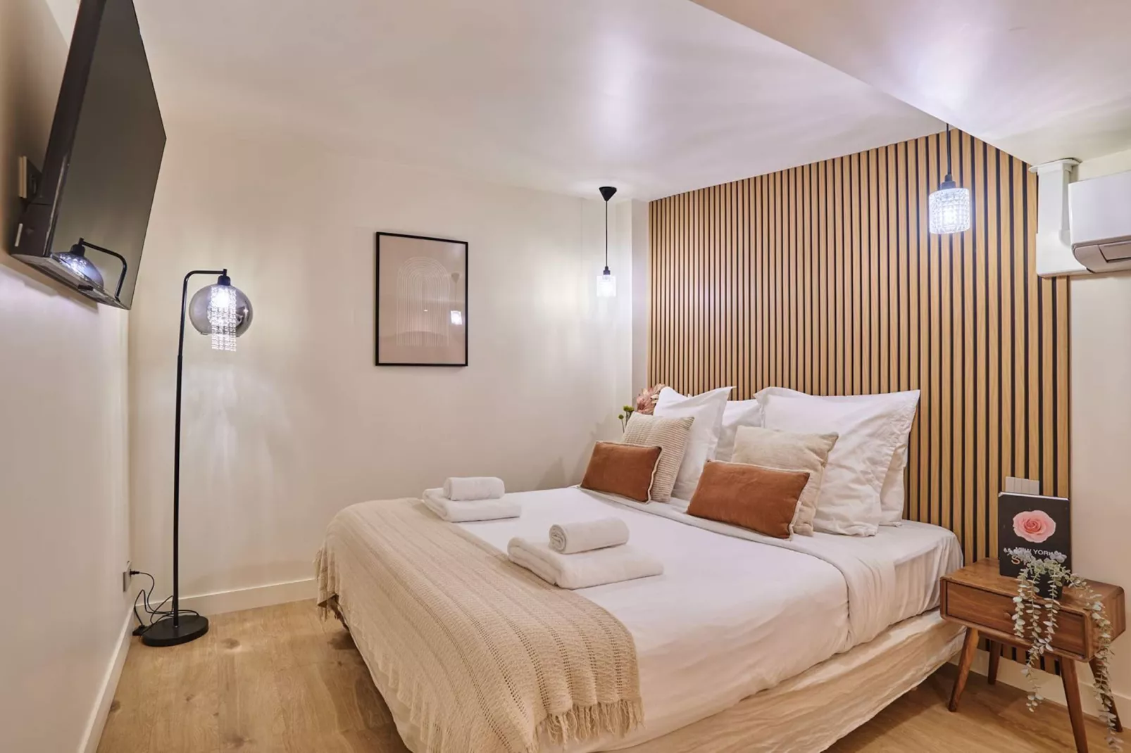 ROQUETTE 4 NEW - Untagged