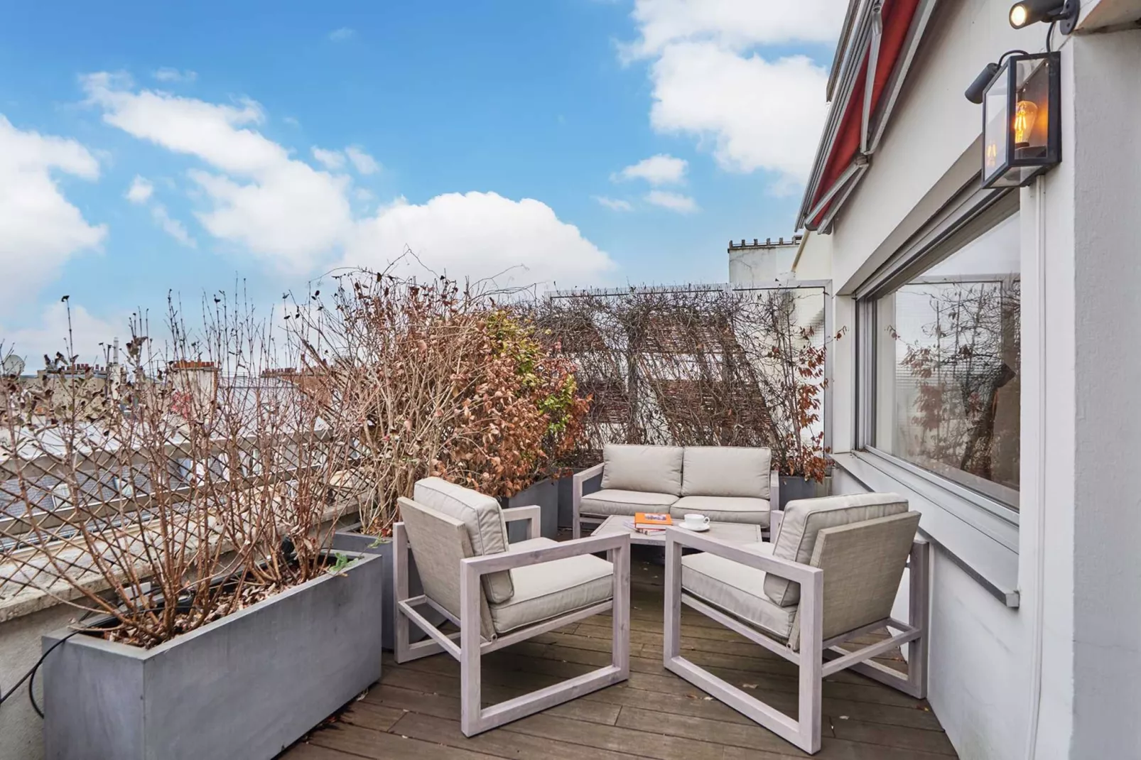 VICTOR HUGO - Untagged