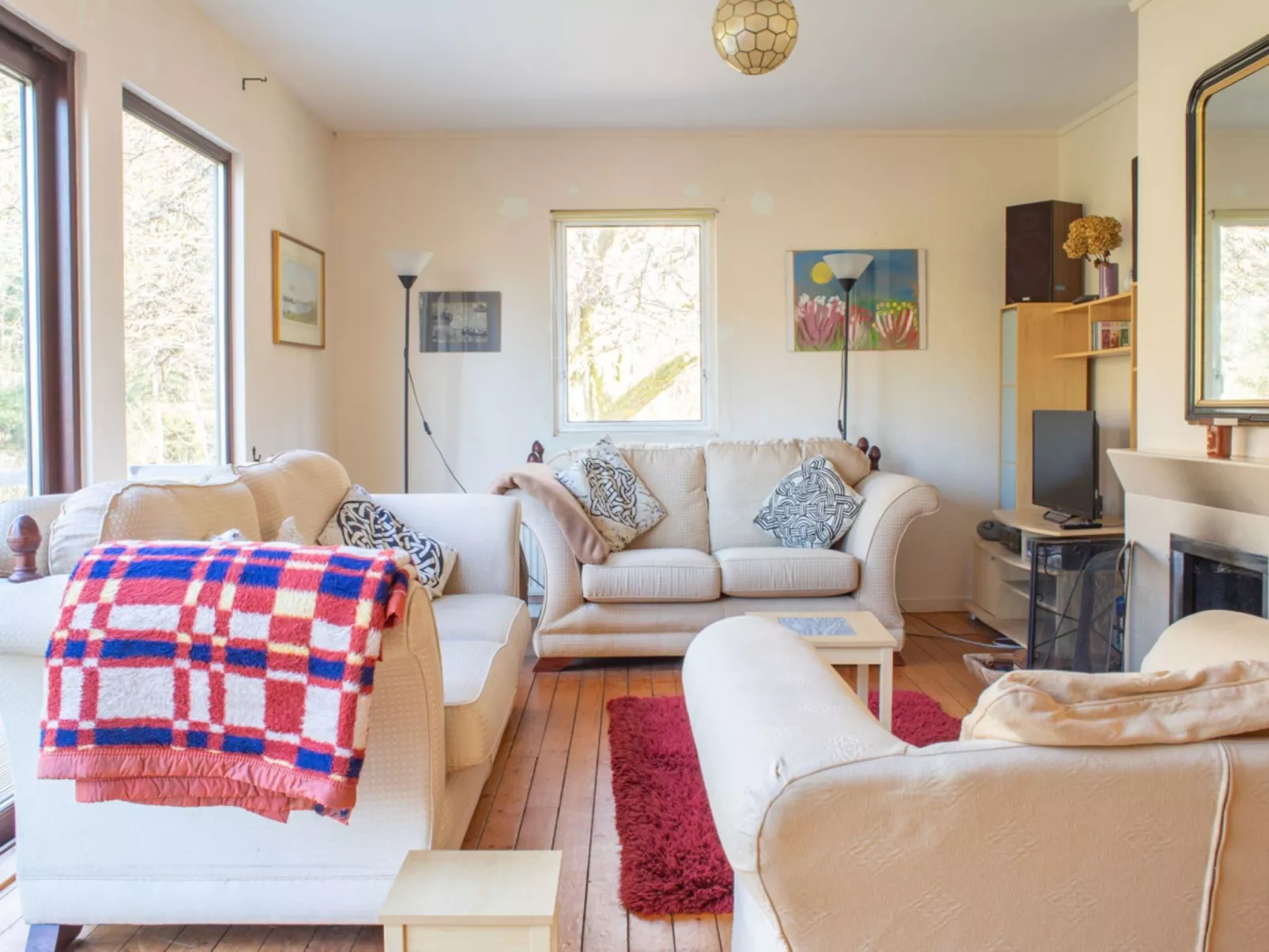 Blue Lobster - Inside